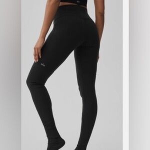 ALO Yoga High-Waist Goddess Leggings- Size L